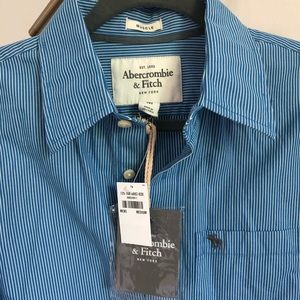 Abercrombie &Fitch Men’s M Button-up - blue/ white